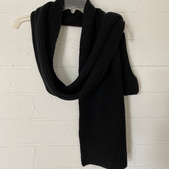 Gap Black Rib Knit Scarf NWT - Picture 1 of 3